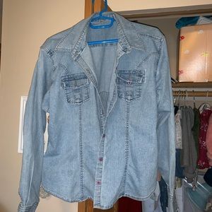 Vintage denim button up Harley Davidson logo patch